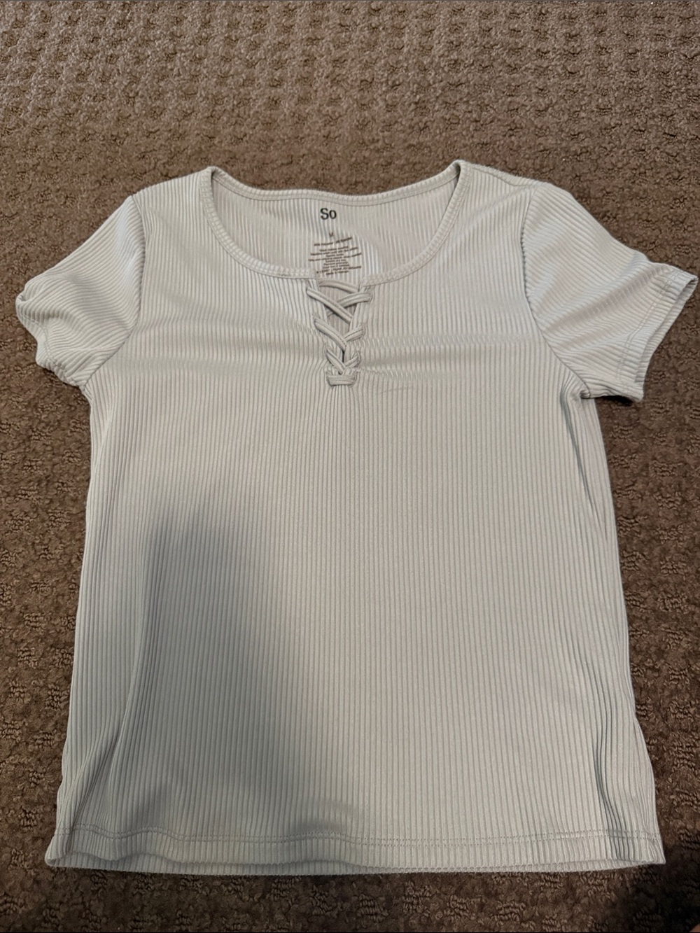 SO Ribbed Short Sleeve Lace-Up Top in Light Gray